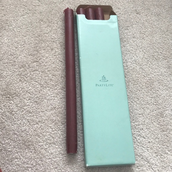 4 long candles - Picture 1 of 2